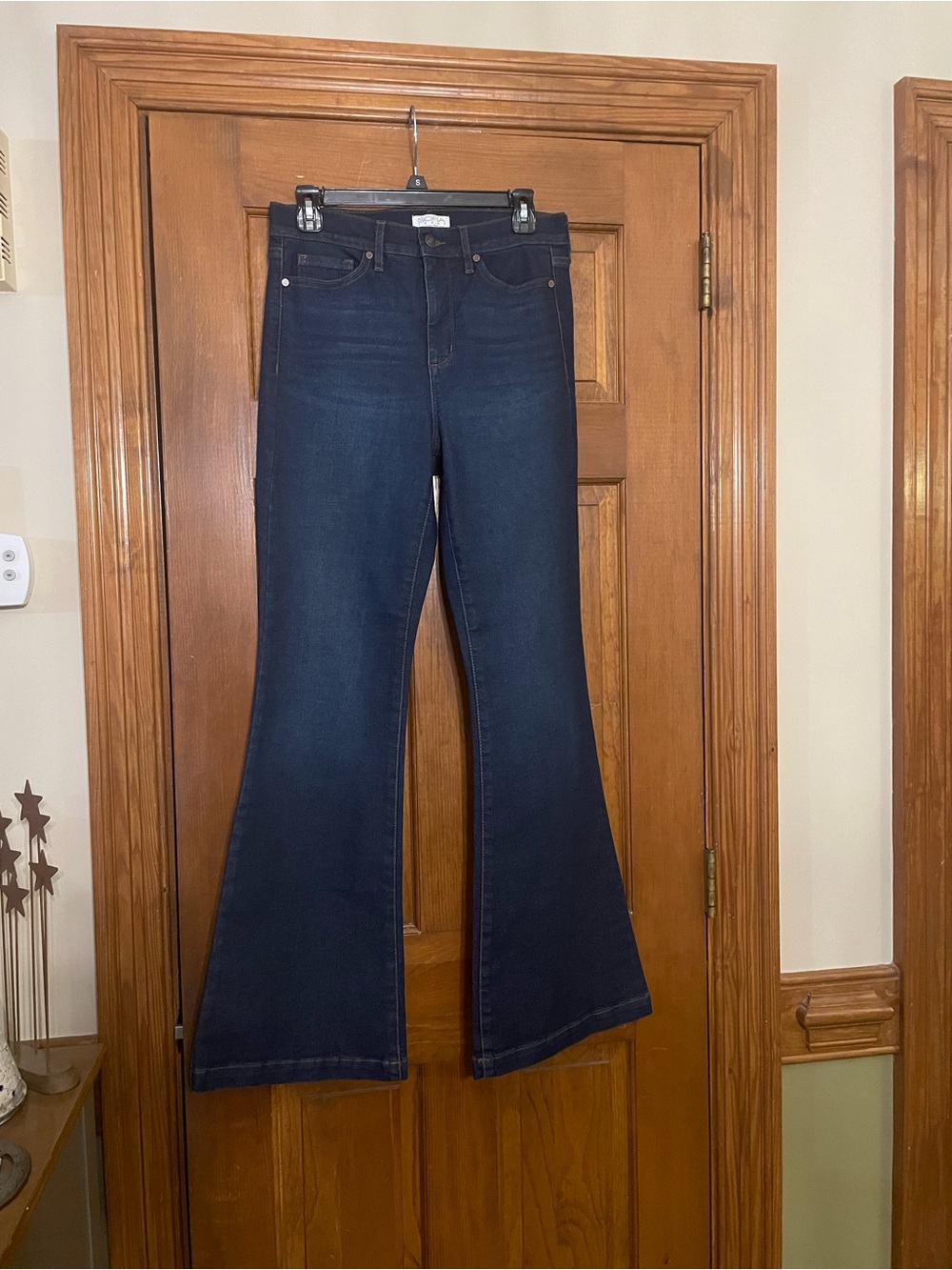 Sofia Jeans by Sofia Vergara Dark Wash Melisa Flare Jeans, Size 6